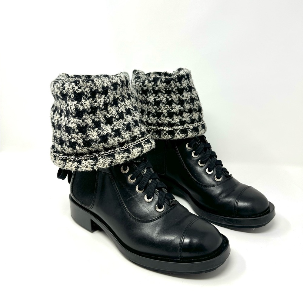 Chanel FW2011 Black Tweed & Leather Boots Size: US- 5.5 / EU- 36